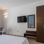 Oda ve Kahvaltı Massimo