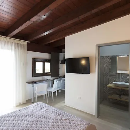 ベッド・アンド・ブレックファスト Massimo ポルト・チェザーレオ